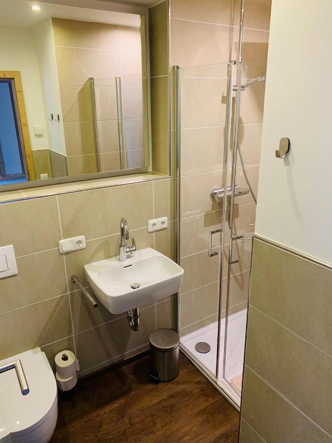 Apartmenthaus Florian Lam Exteriör bild
